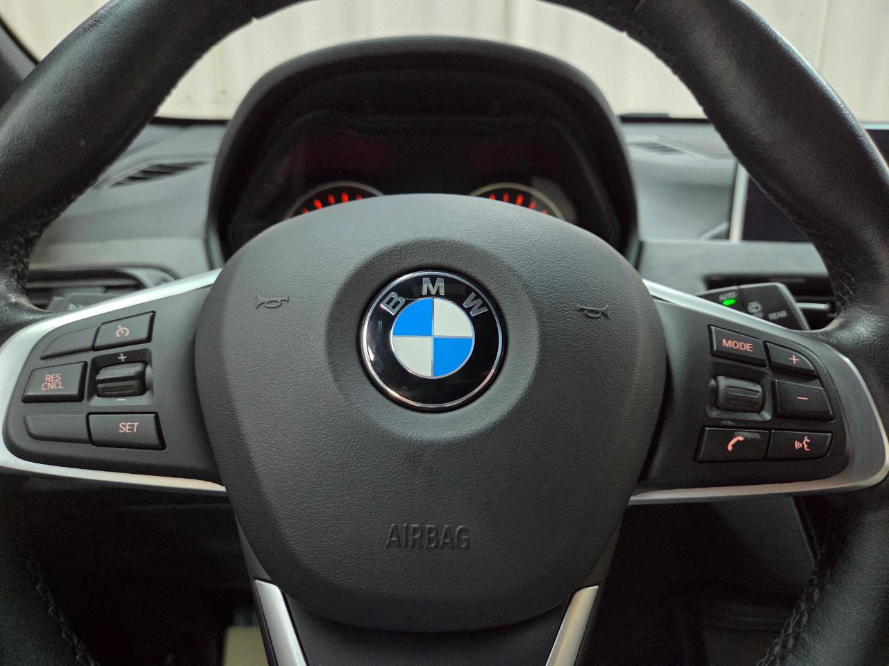 Used 2018 BMW X1 xDrive28i AWD/4WD image 30
