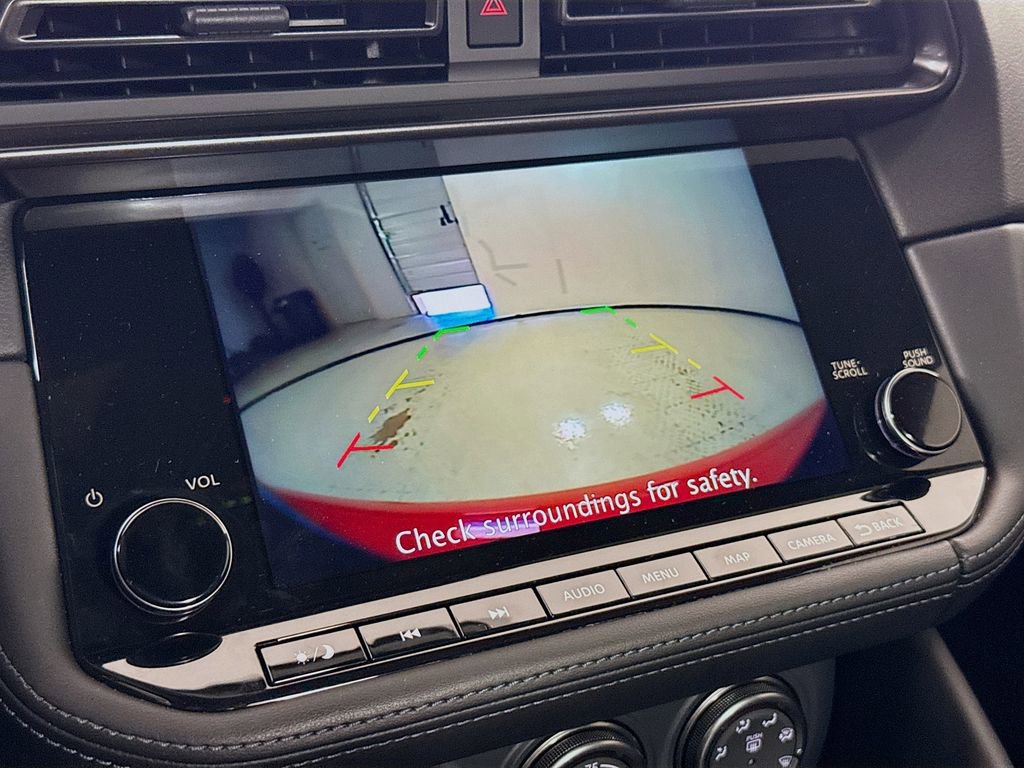 Used 2024 Nissan Z Performance w/ Heritage Edition image 15