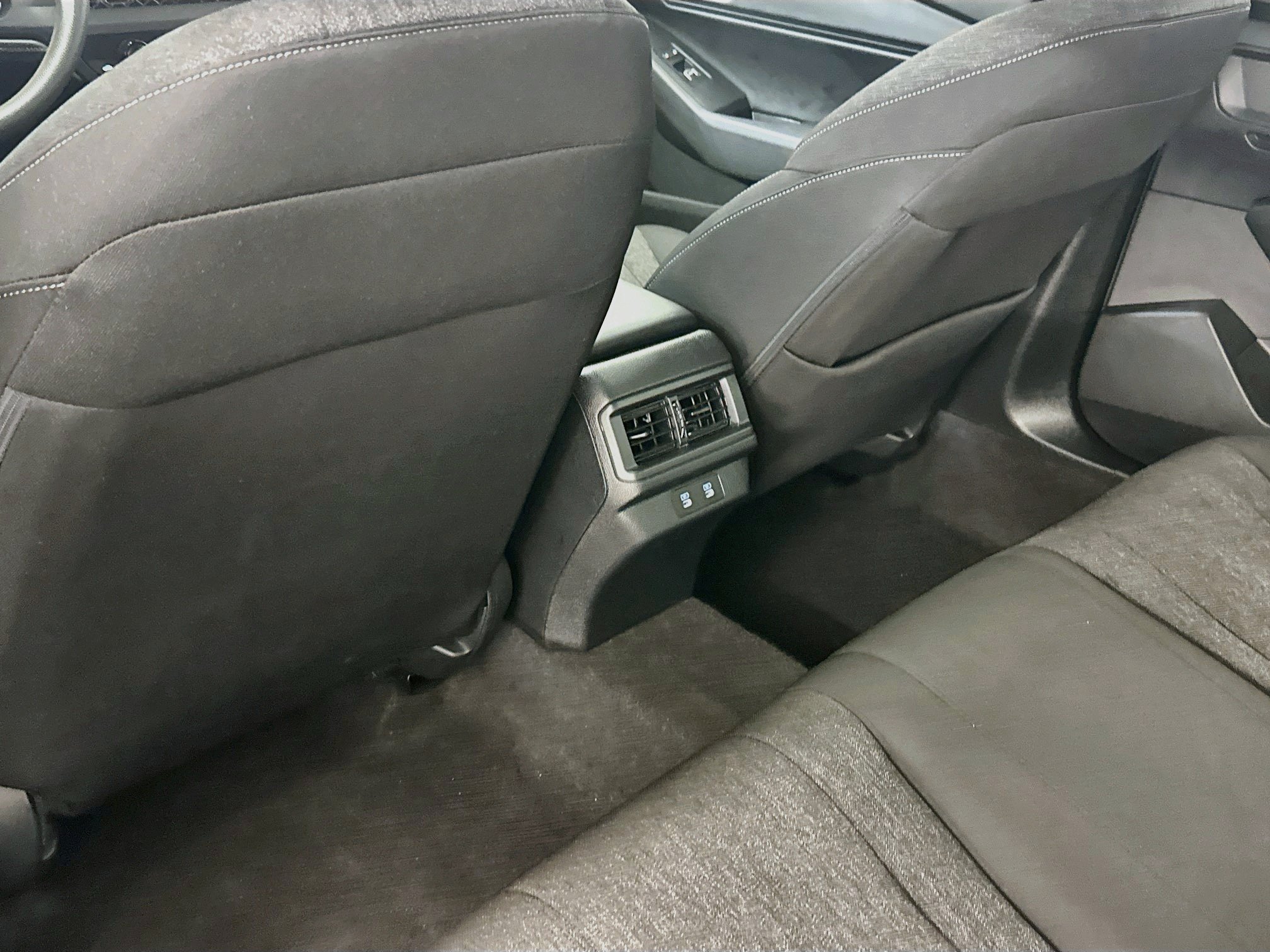 Used 2025 Honda Accord SE image 28