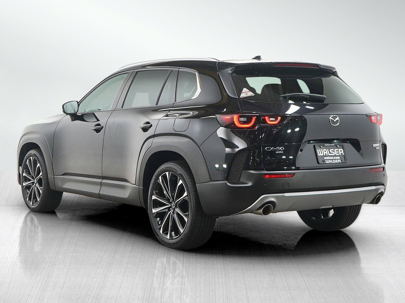 Used 2024 MAZDA CX-50 2.5 Turbo w/ Premium Plus Pkg AWD/4WD image 3
