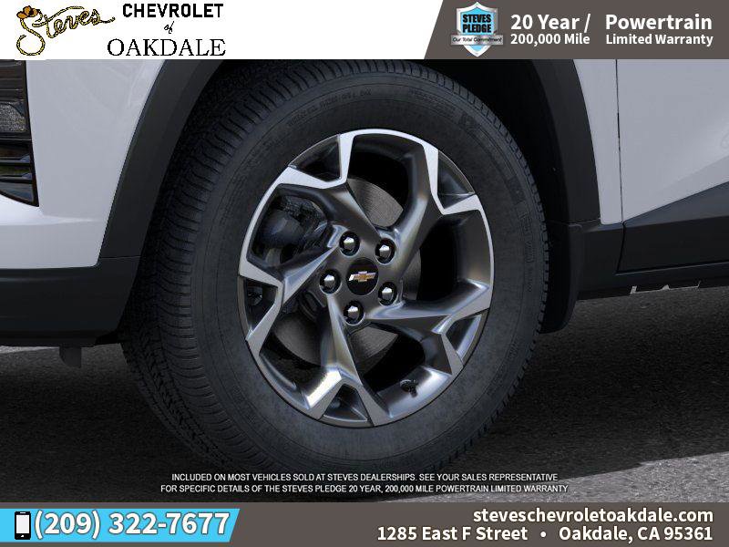 New 2025 Chevrolet Trax LT w/ Driver Confidence Package image 9