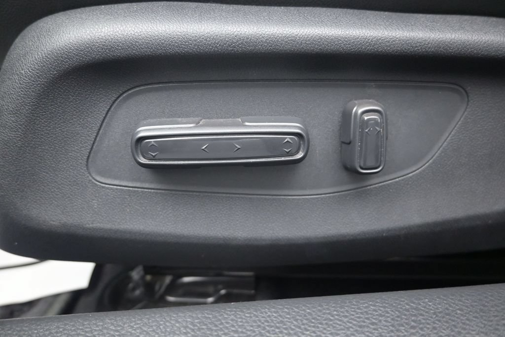 Used 2025 Acura Integra A-Spec FWD image 11