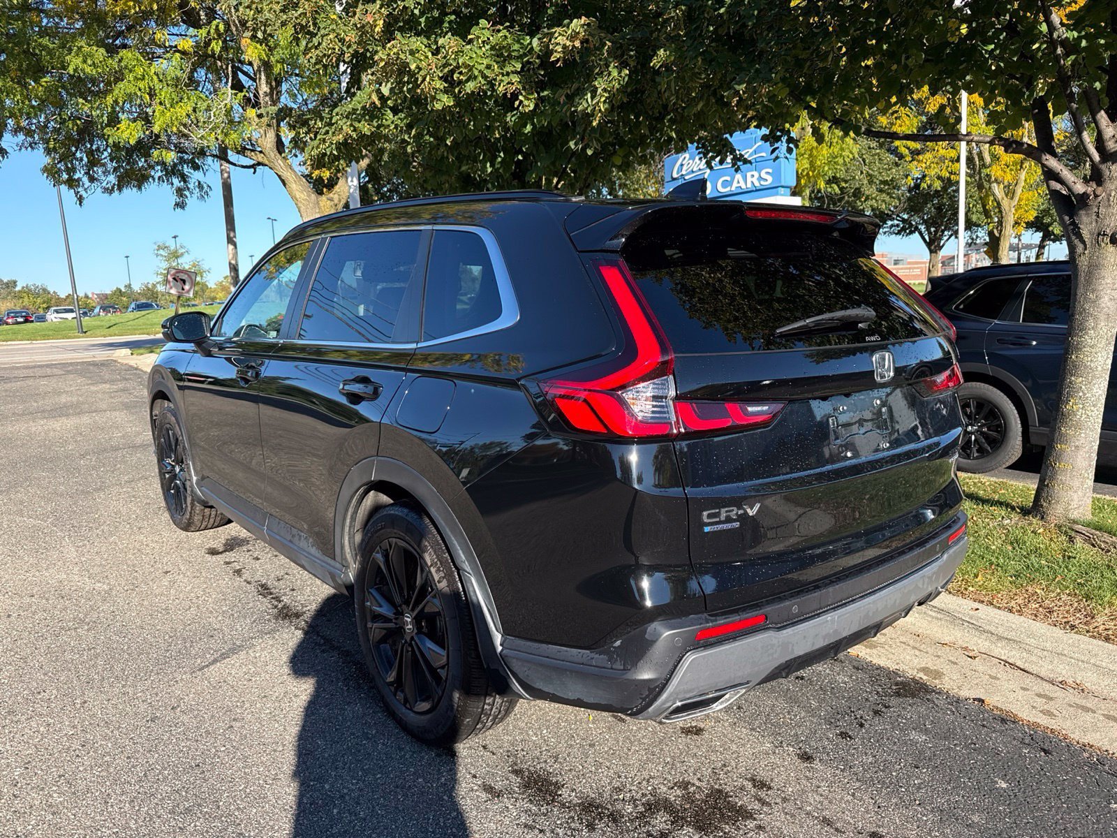 Certified 2025 Honda CR-V Sport Touring image 5