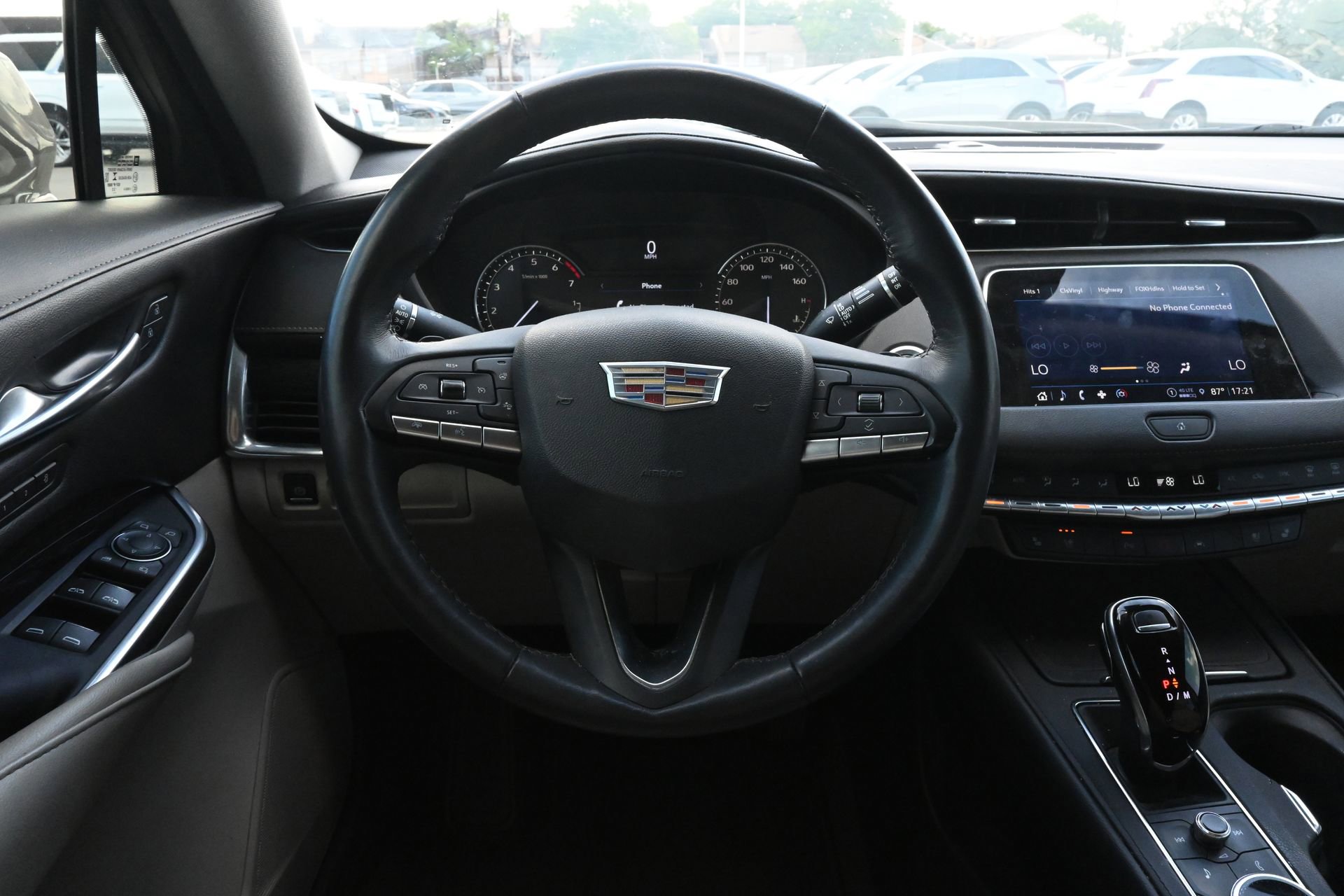 Certified 2023 Cadillac XT4 Premium Luxury FWD image 10