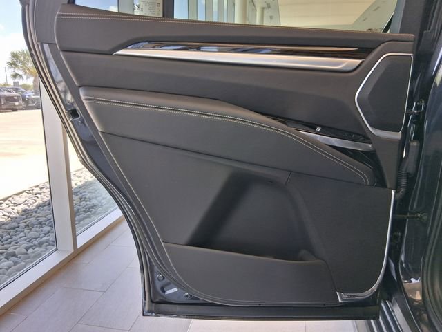 New 2025 Cadillac Escalade Premium Luxury w/ LPO, Floor Liner Package image 23