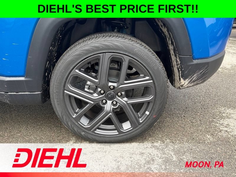 New 2026 Jeep Compass Limited w/ Sun, Sound & Navigation Group AWD/4WD image 43
