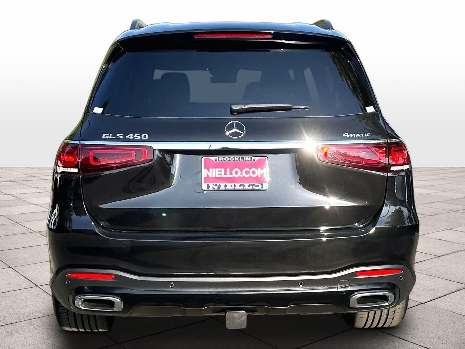 Used 2022 Mercedes-Benz GLS 450 4MATIC image 4