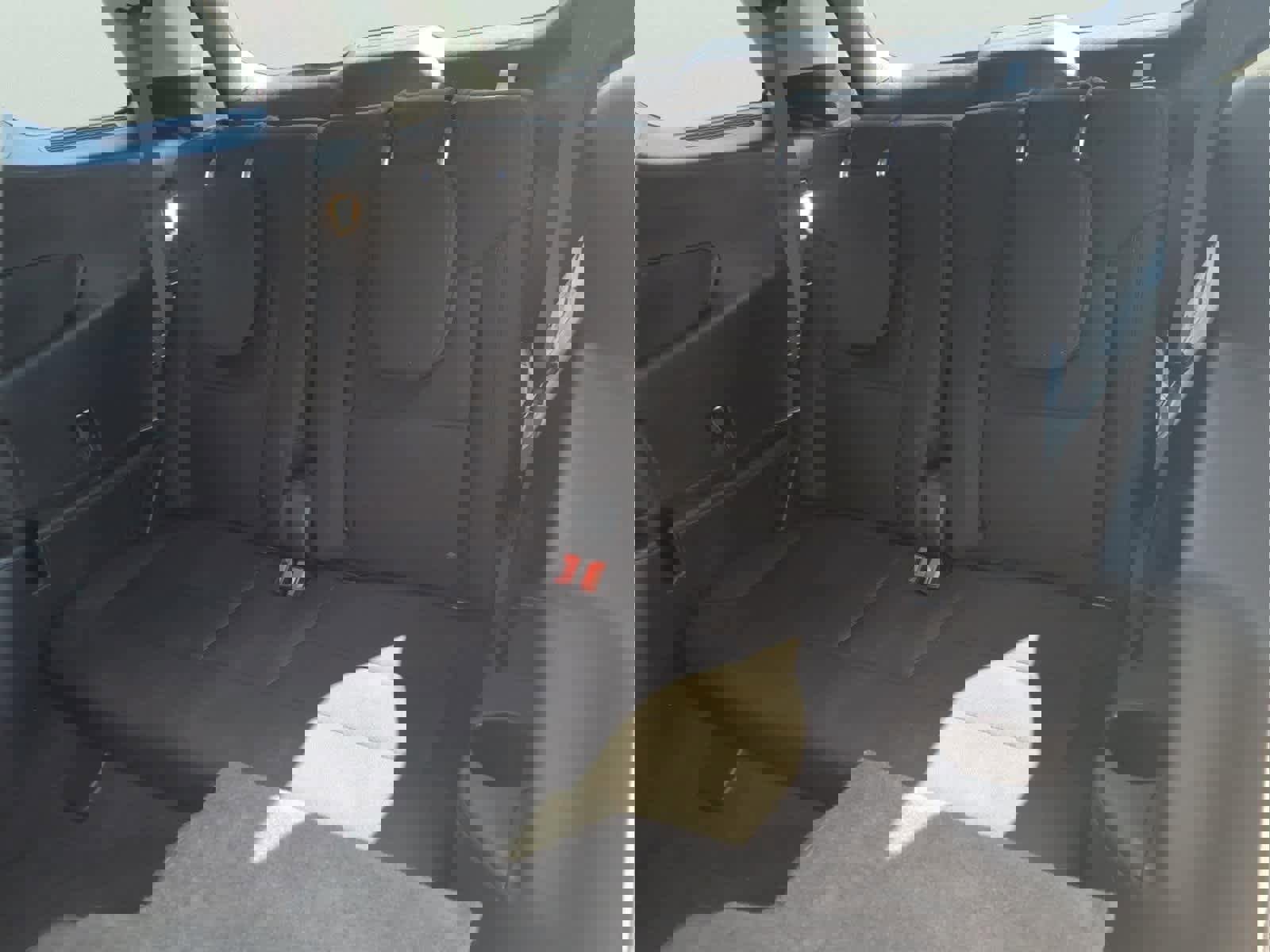 Used 2021 Ford Explorer XLT AWD/4WD image 30