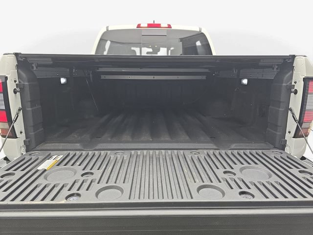 Used 2024 Nissan Frontier SV w/ Hardbody Edition AWD/4WD image 30