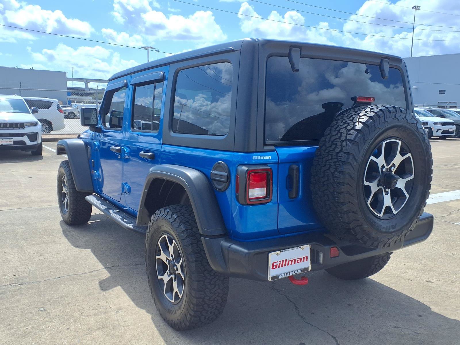 Used 2023 Jeep Wrangler Unlimited Rubicon AWD/4WD image 4