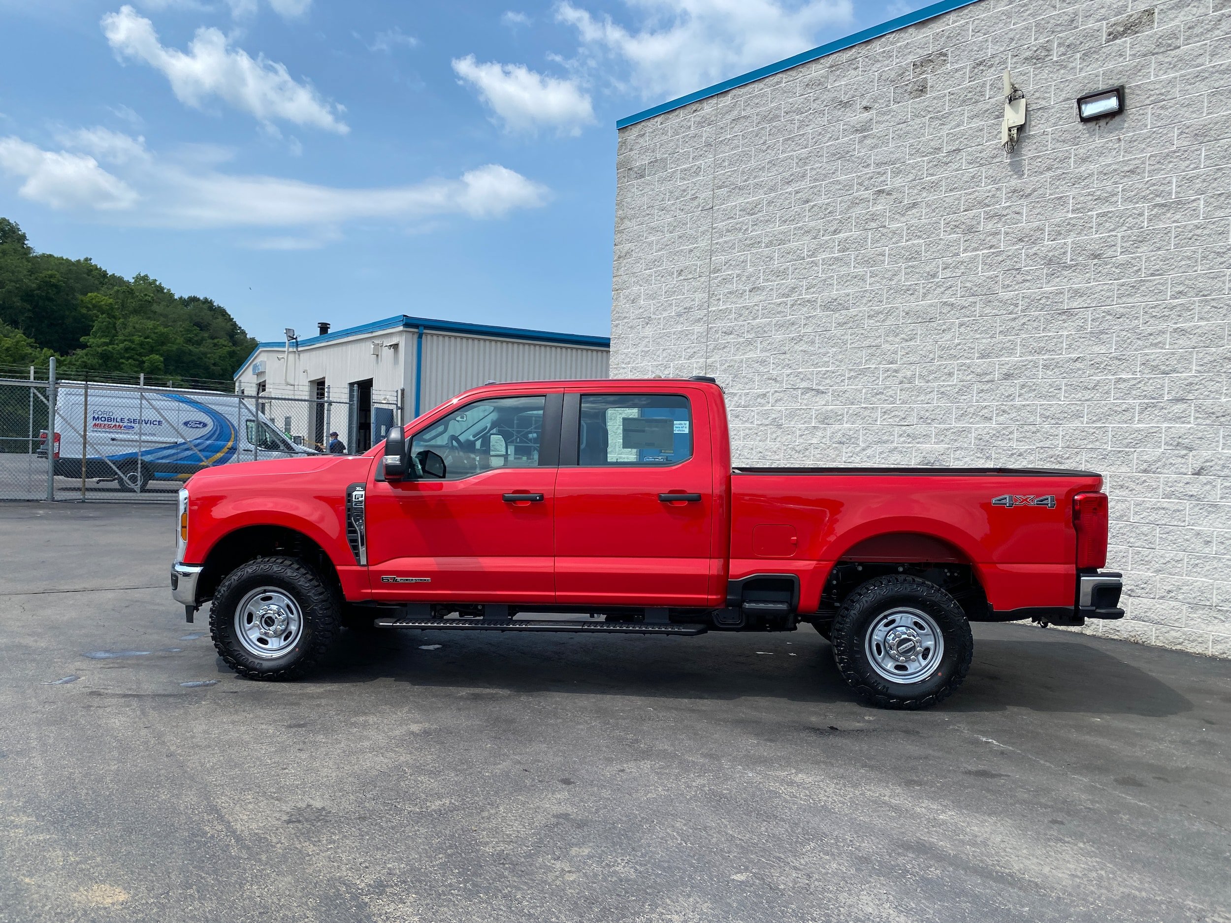 New 2026 Ford F250 XL AWD/4WD image 6