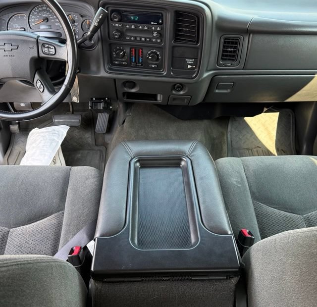 Used 2003 Chevrolet Silverado 2500 LS RWD image 22