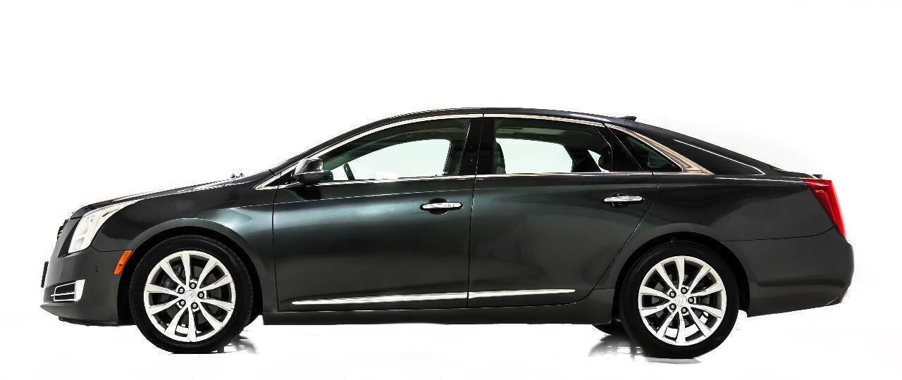 Used 2017 Cadillac XTS Luxury w/ Driver Awareness Package FWD image 6