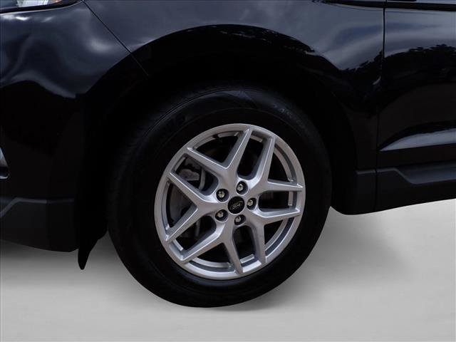 Used 2024 Ford Edge SEL AWD/4WD image 7