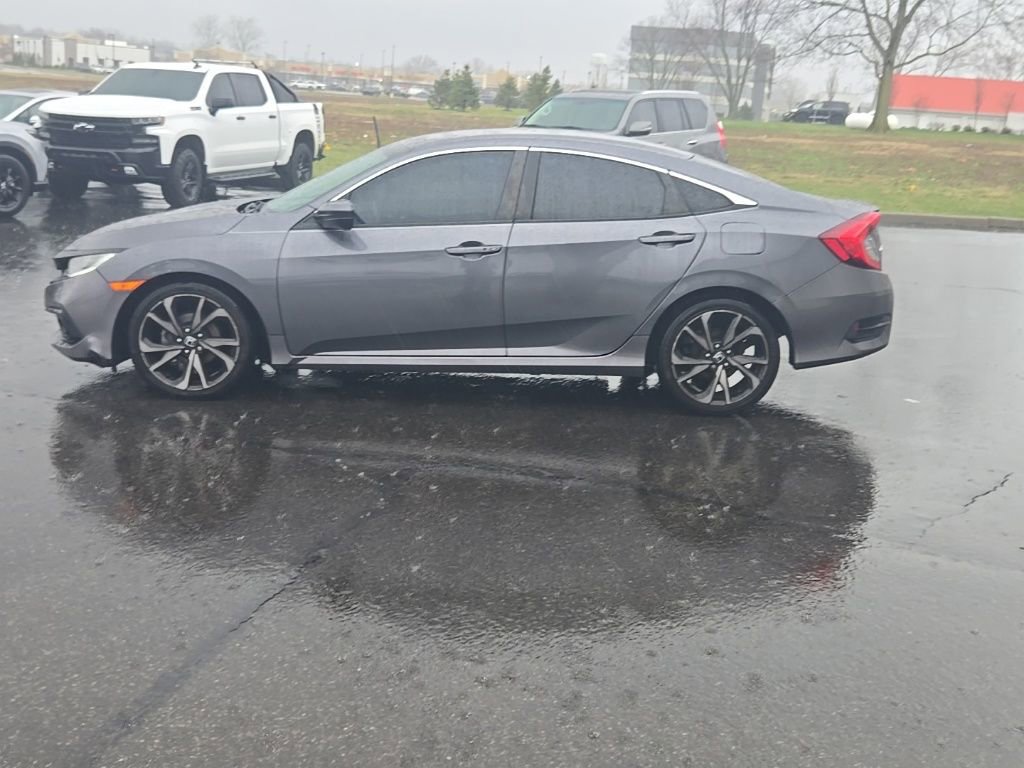 Used 2021 Honda Civic Sport image 4