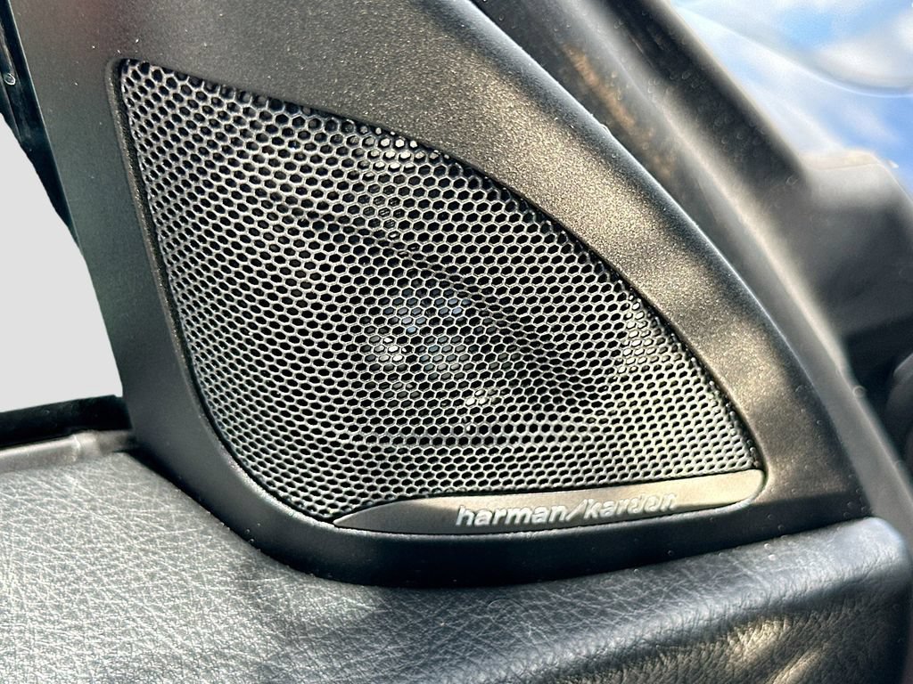 Used 2018 BMW M240i Coupe w/ Premium Package RWD image 19