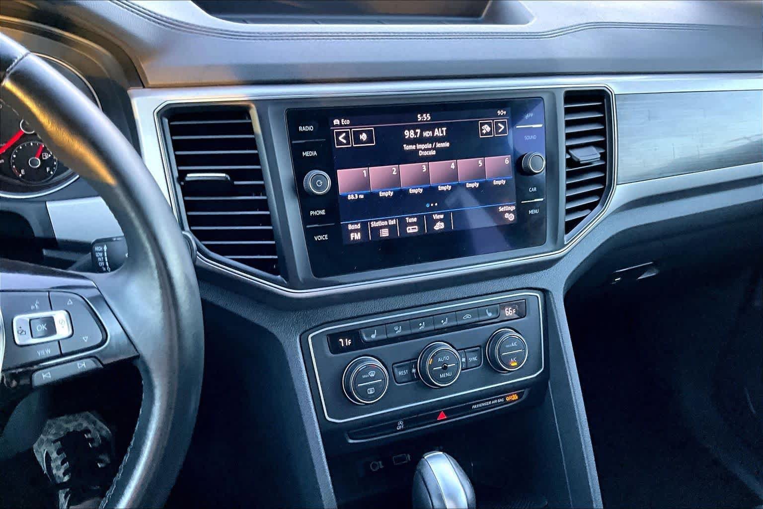 Used 2019 Volkswagen Atlas SE AWD/4WD image 6