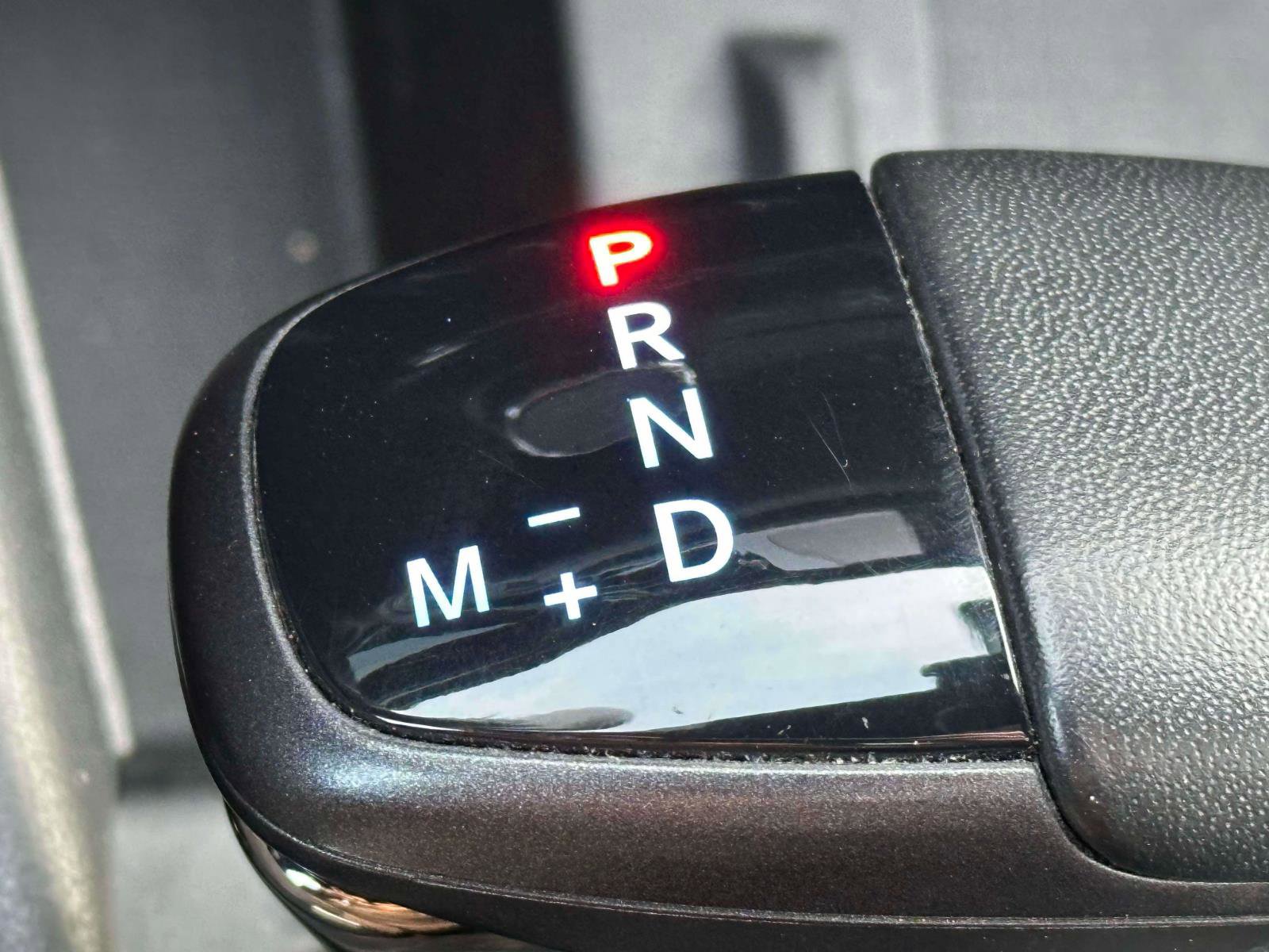 Used 2022 Dodge Durango GT image 27