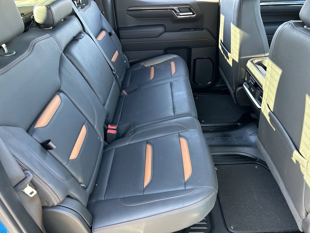 Used 2023 GMC Sierra 1500 AT4 w/ AT4 Preferred Package AWD/4WD image 26