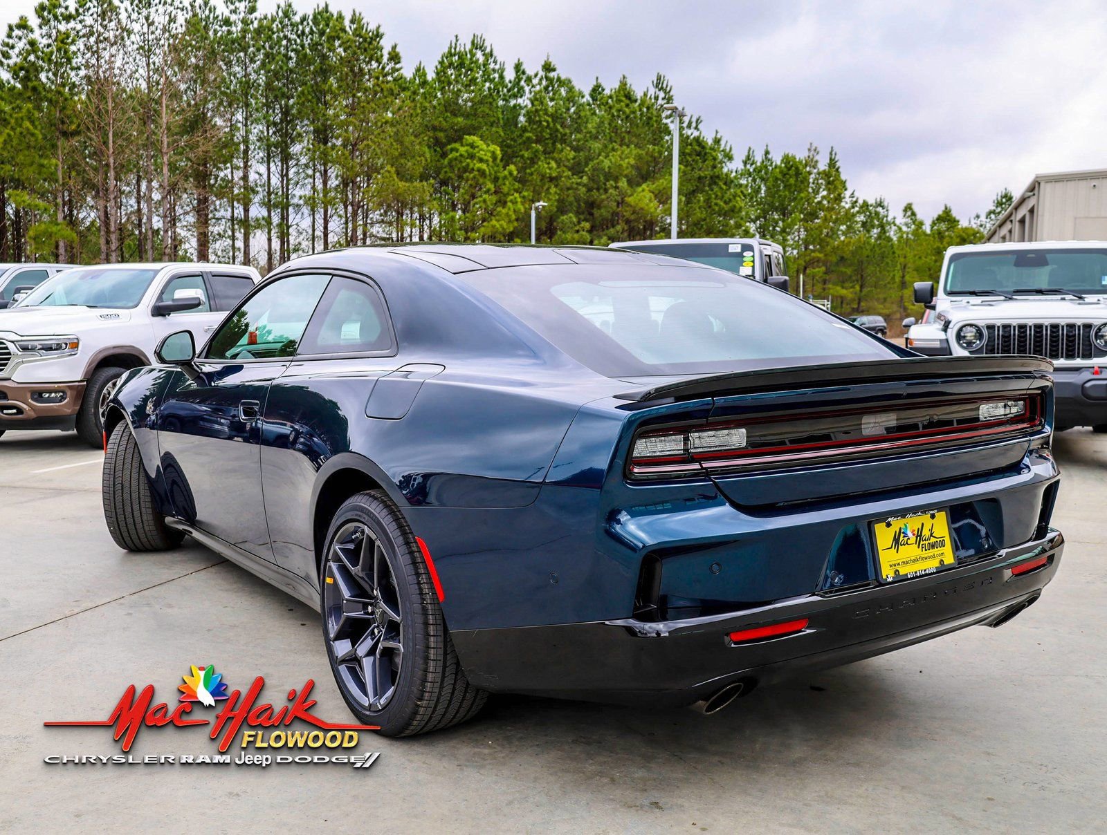 New 2026 Dodge Charger R/T Scat Pack image 4