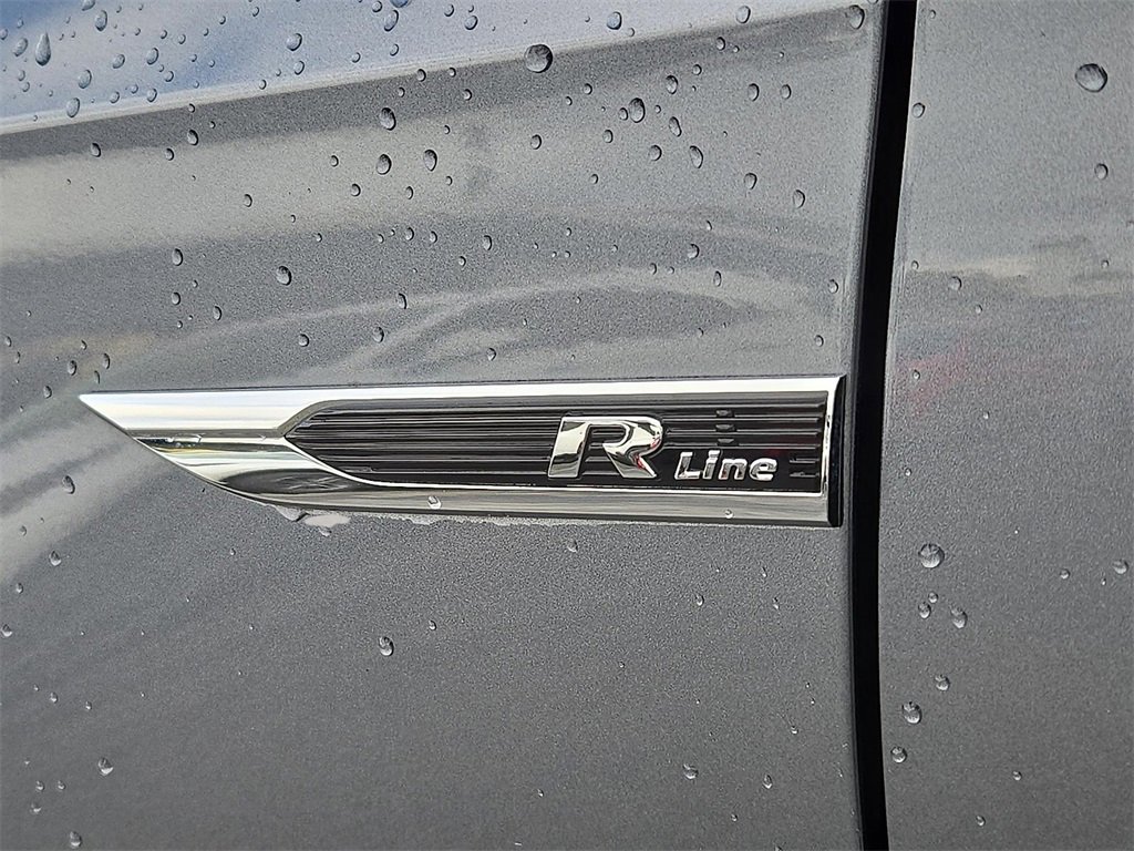 Used 2019 Volkswagen Passat 2.0T SE R-Line image 30