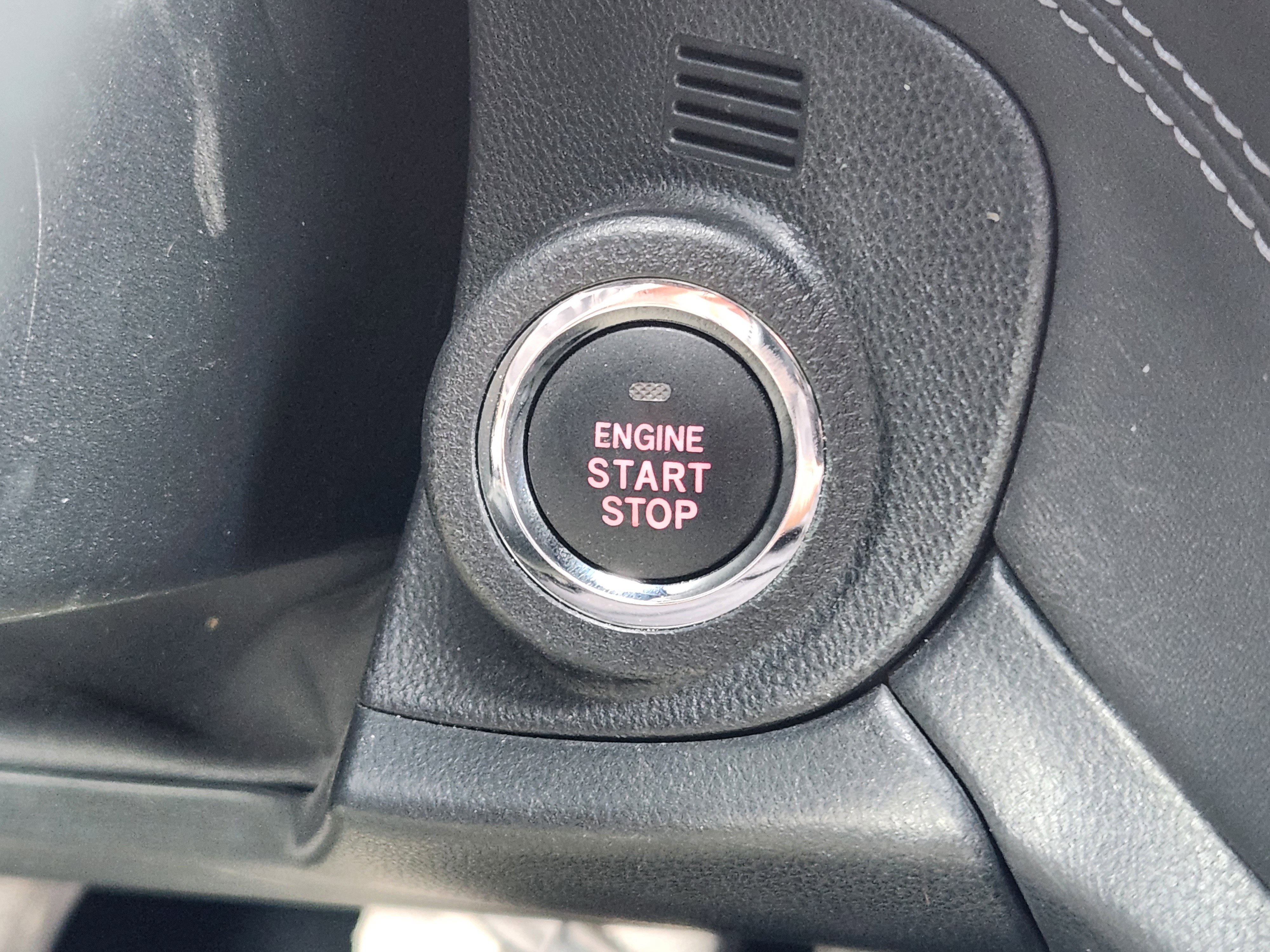 Used 2020 Subaru Outback Premium image 30