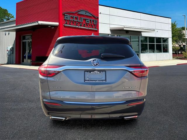 Used 2018 Buick Enclave Essence FWD image 4