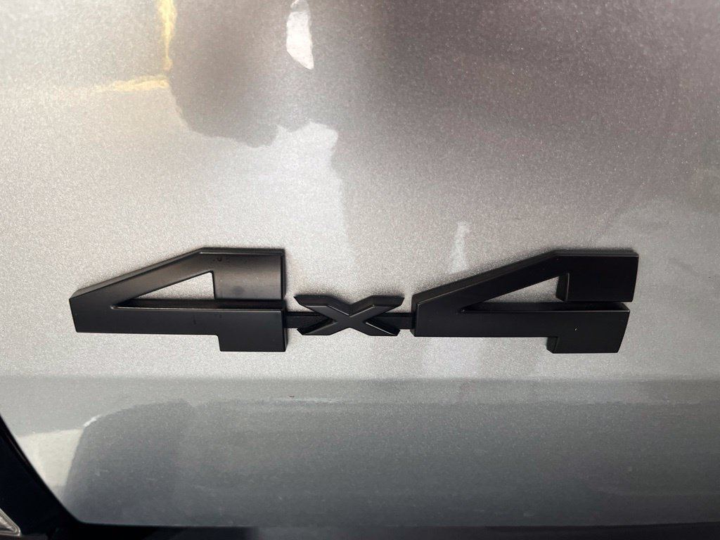 Used 2024 Toyota Tundra Platinum AWD/4WD image 45