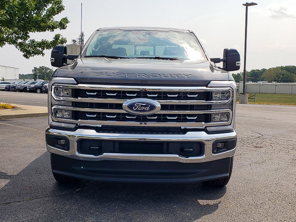 New 2026 Ford F350 Lariat image 2