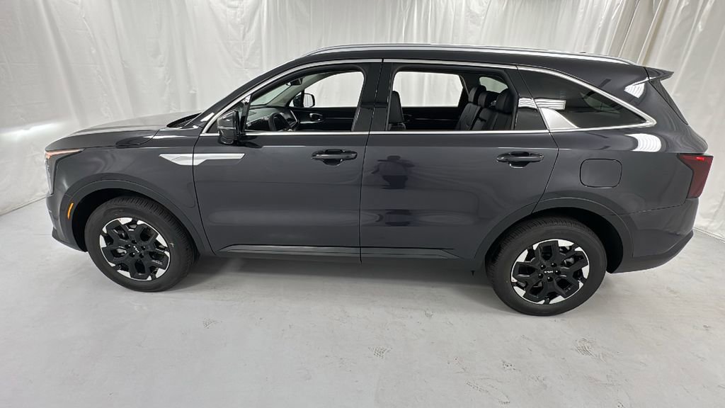 New 2026 Kia Sorento S image 6