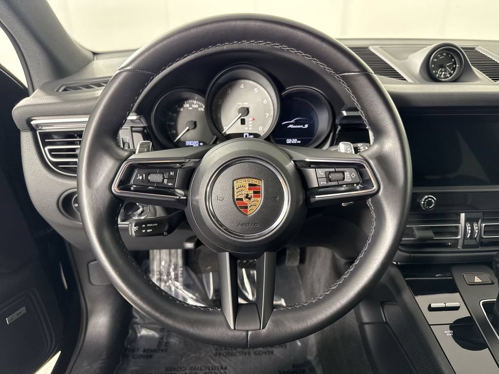 Certified 2022 Porsche Macan S AWD/4WD image 36
