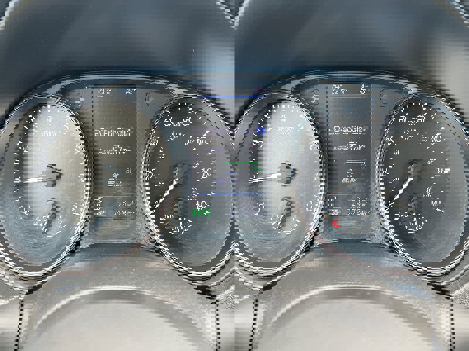 Used 2018 Nissan Rogue S image 32