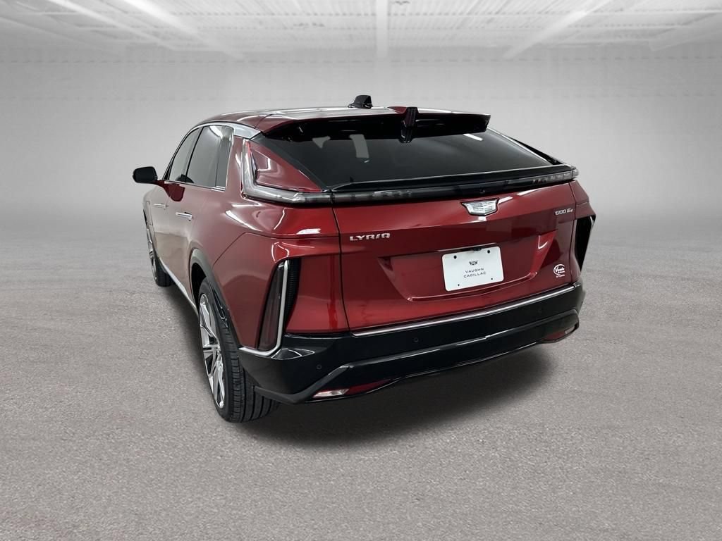 Certified 2025 Cadillac Lyriq Luxury w/ LPO, Floor Liner Package AWD/4WD image 8