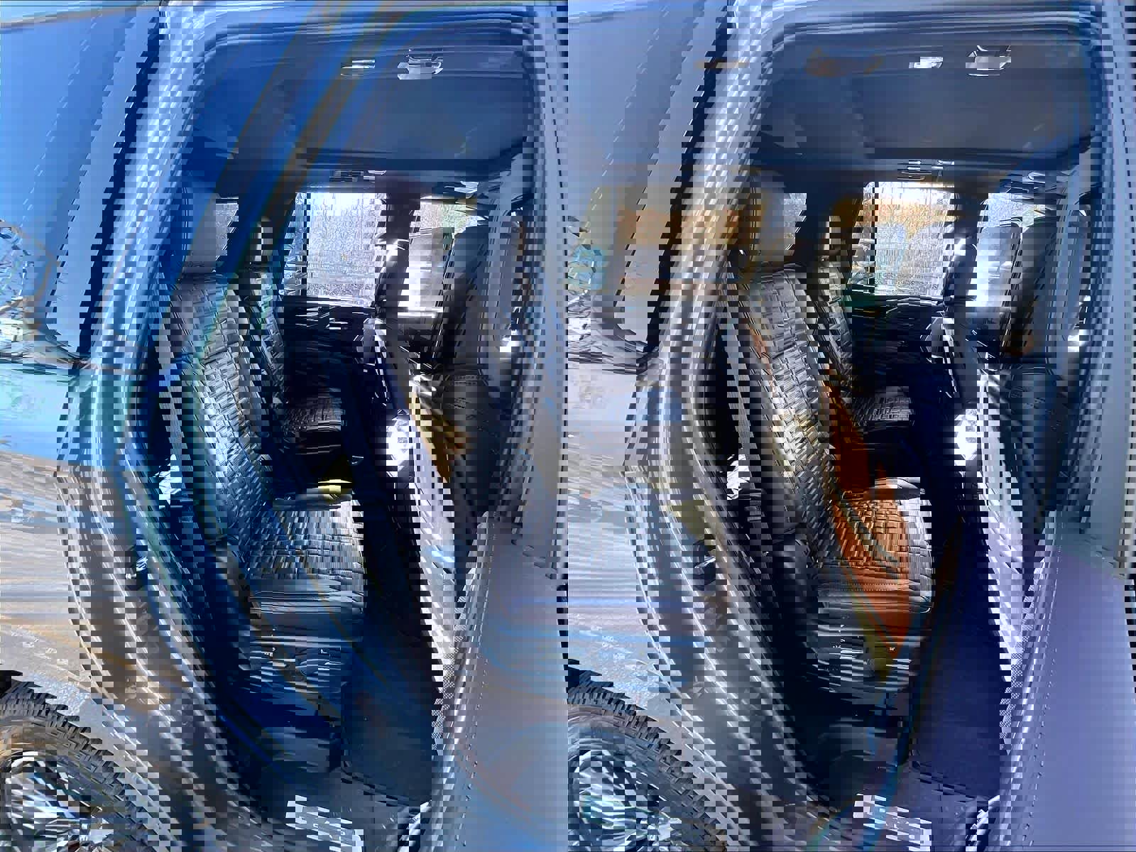 Used 2021 Cadillac Escalade Sport Platinum w/ Heavy-Duty Trailer Package image 16