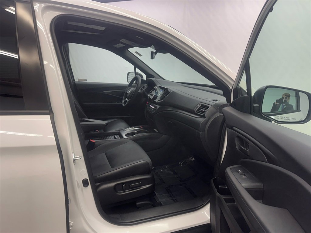 Used 2023 Honda Passport EX-L image 15