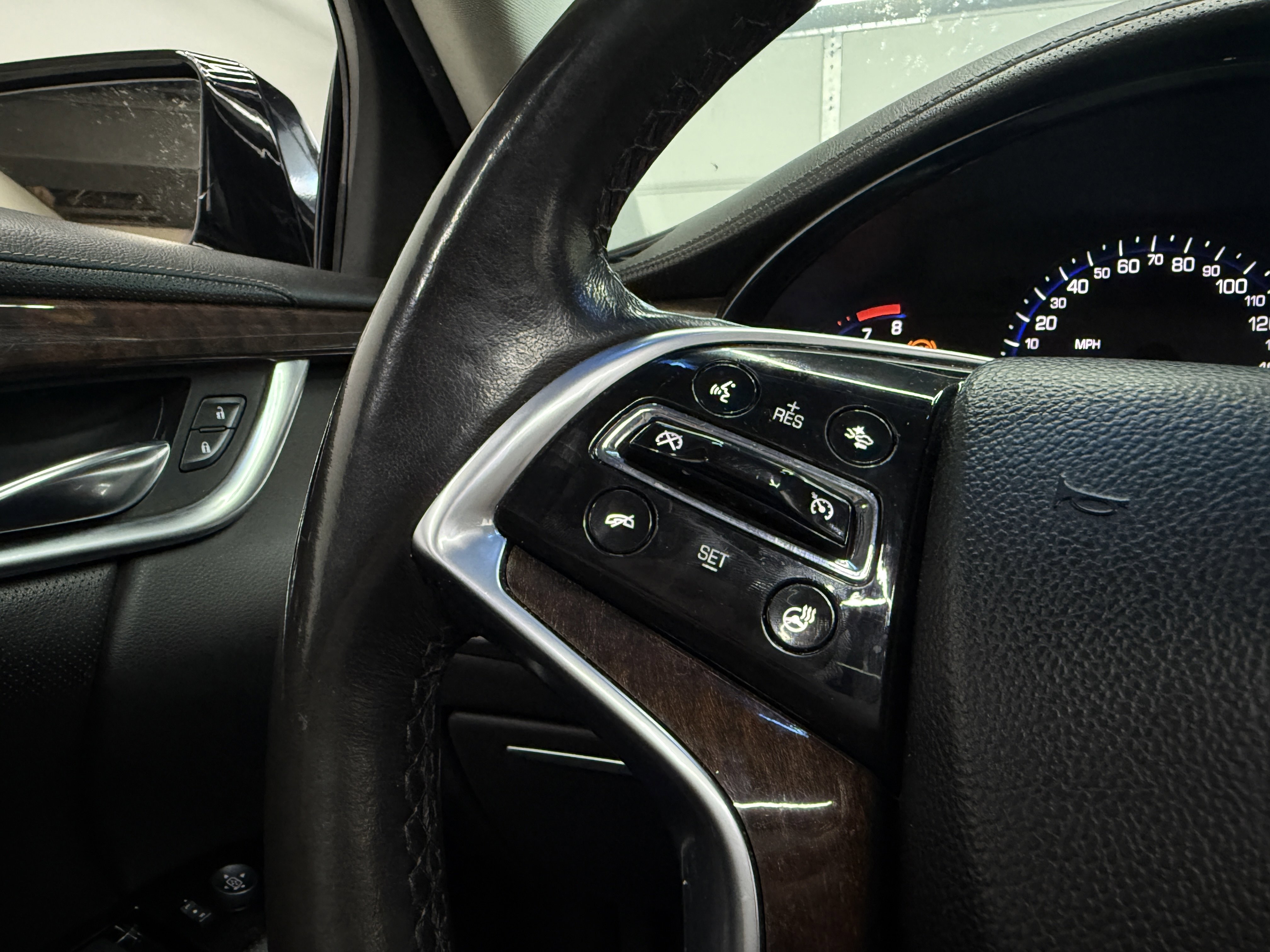 Used 2013 Cadillac XTS Luxury w/ Driver Awareness Package image 15