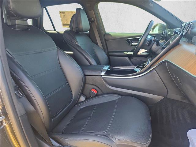 Used 2024 Mercedes-Benz GLC 300 4MATIC image 19