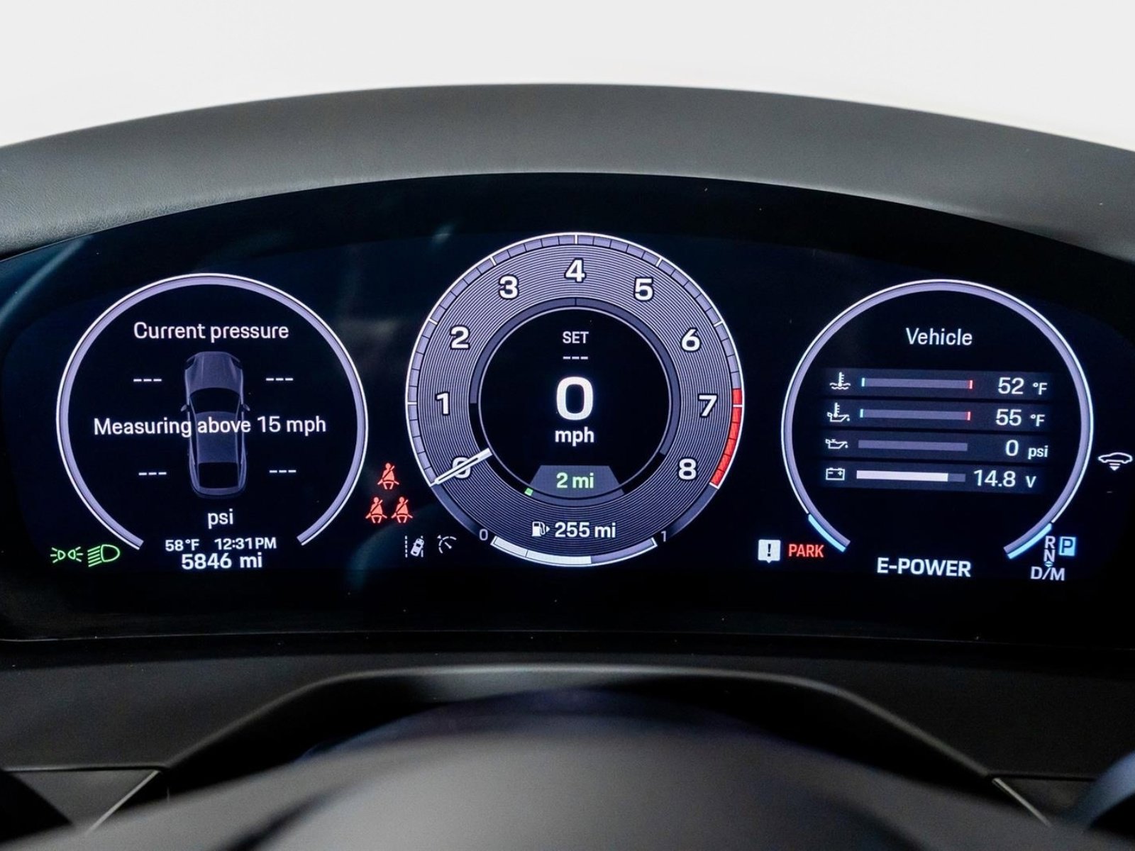 Used 2025 Porsche Panamera 4 w/ Premium Package image 43