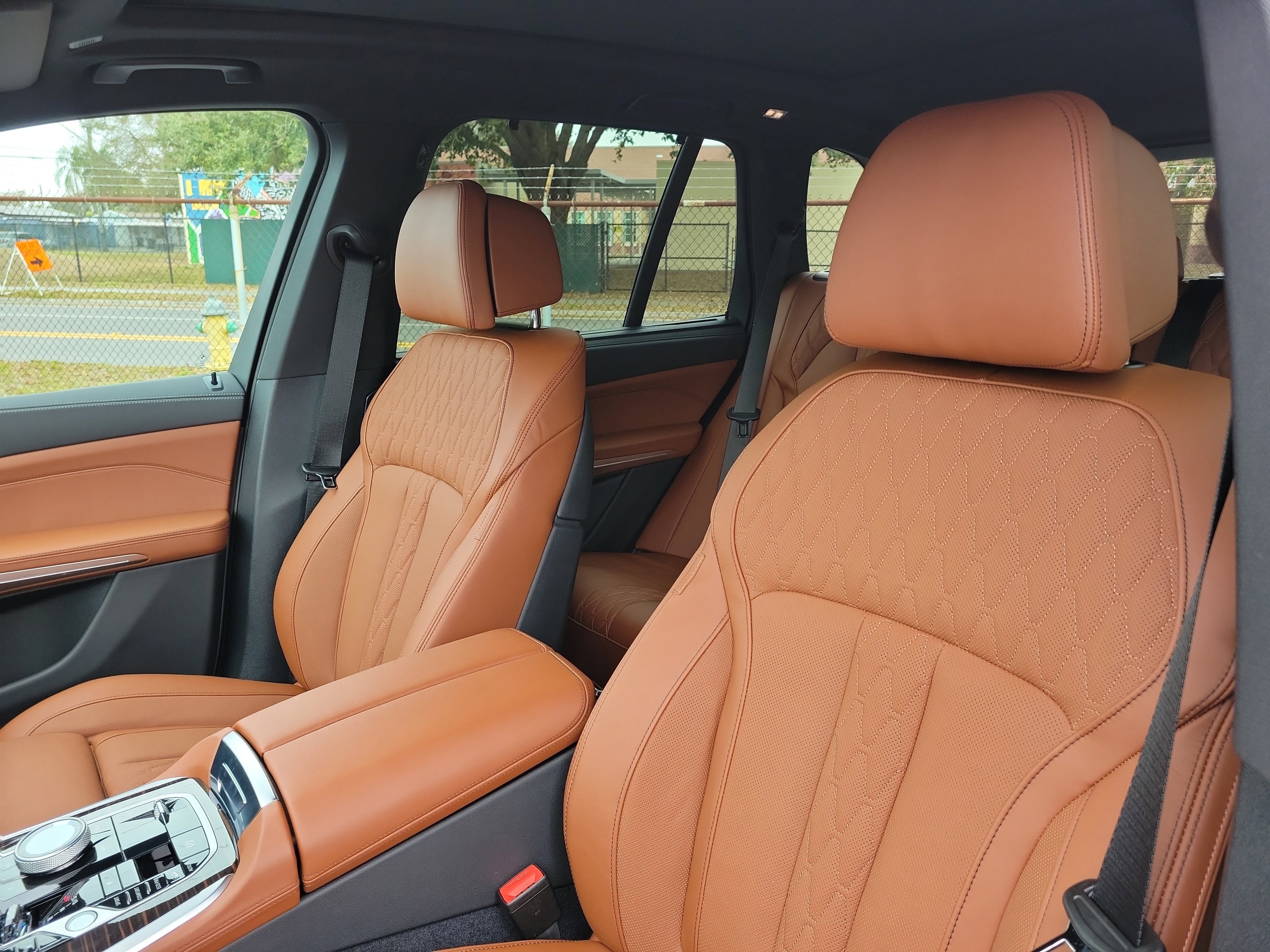 New 2026 BMW X5 xDrive40i w/ Executive Package image 16