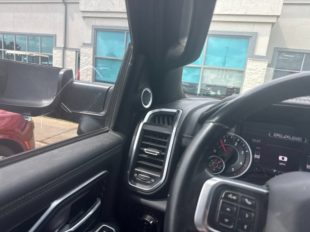 Used 2022 RAM 3500 Laramie AWD/4WD image 25
