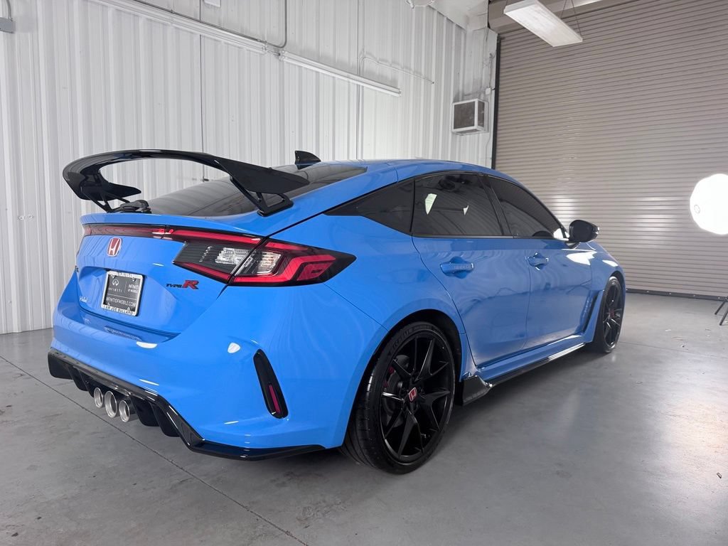 Used 2026 Honda Civic Type R image 5
