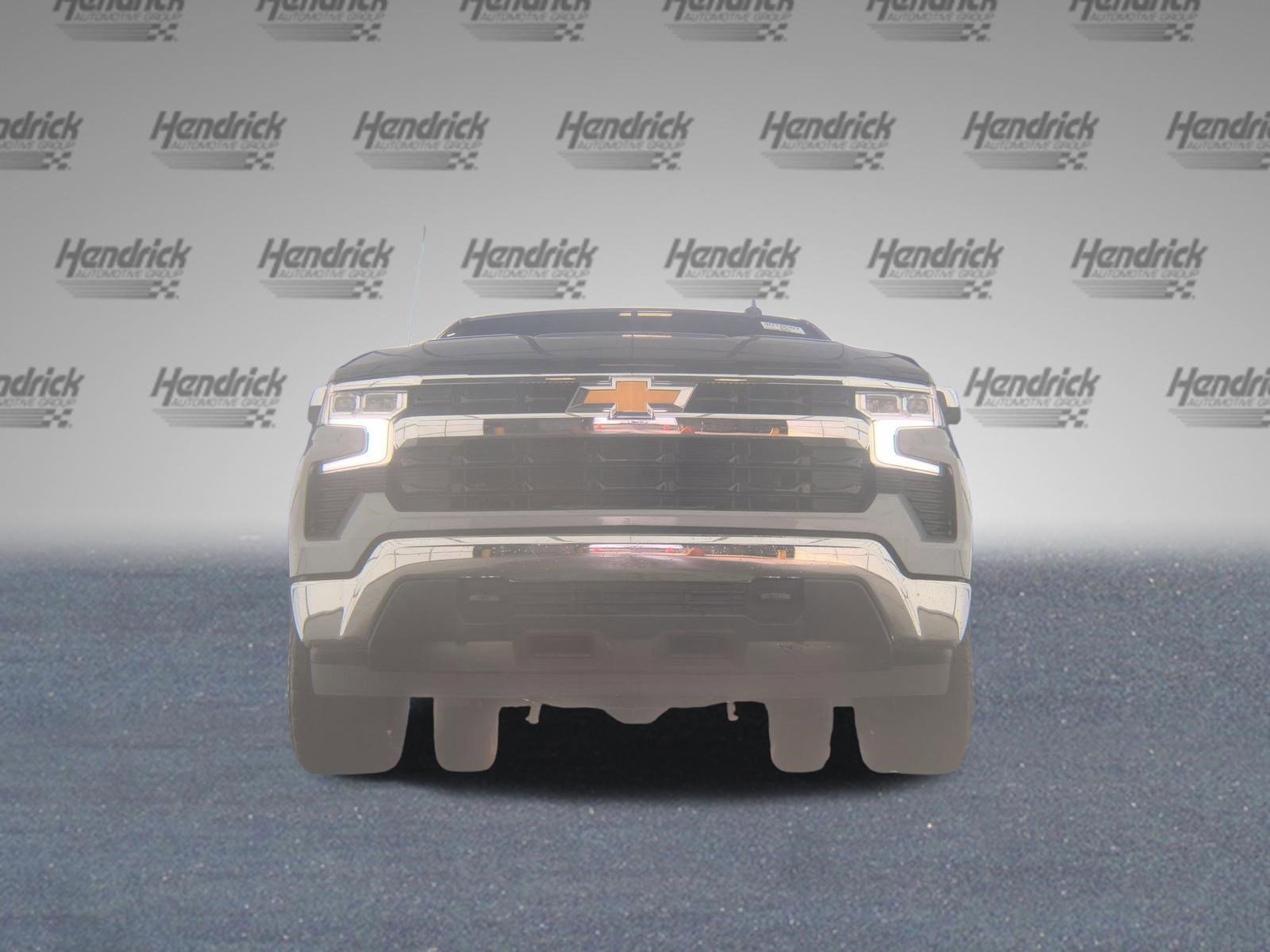 Used 2023 Chevrolet Silverado 1500 LT image 3