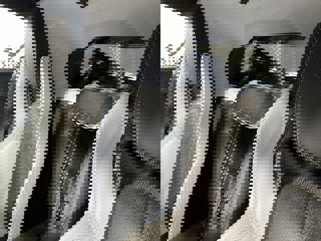 Used 2020 Chevrolet Corvette Stingray Premium Cpe w/ 3LT Preferred Equipment Group image 23