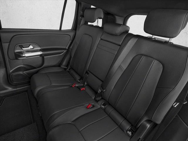 New 2026 Mercedes-Benz GLB 250 image 9