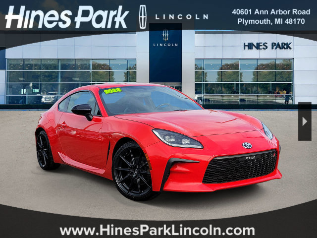Used 2023 Toyota GR86 Premium RWD image 1