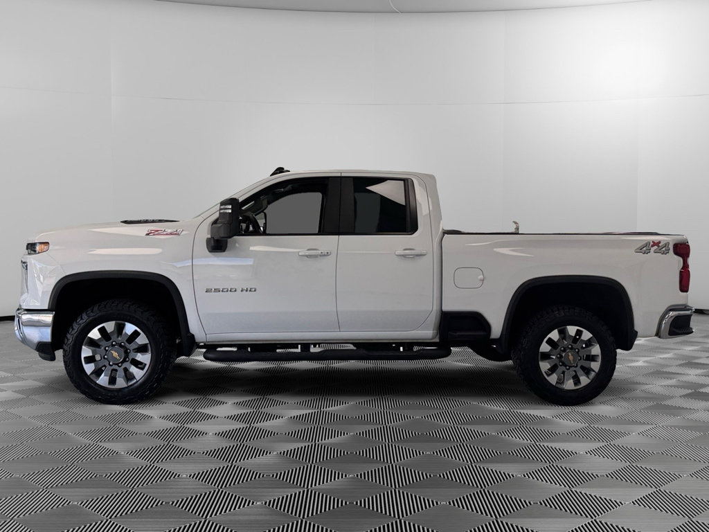 Used 2025 Chevrolet Silverado 2500 LT w/ Convenience Package AWD/4WD image 6