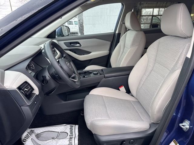 Used 2021 Nissan Rogue SV image 10