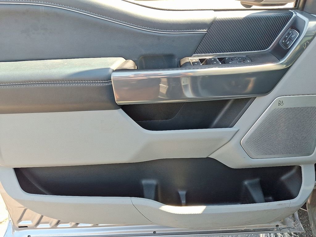 Used 2021 Ford F150 Limited image 11