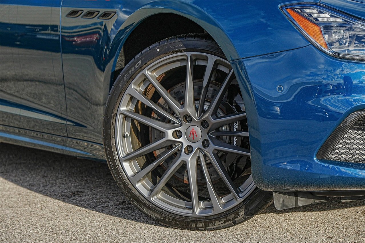 Used 2024 Maserati Ghibli Trofeo image 2