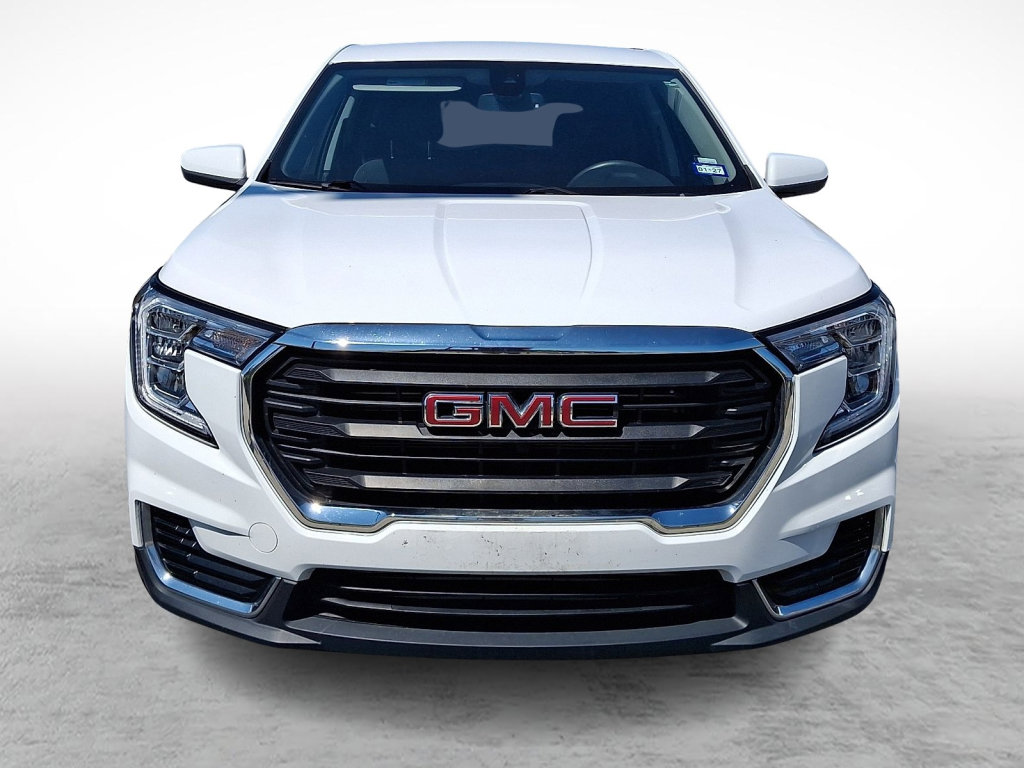 Used 2024 GMC Terrain SLE FWD image 2